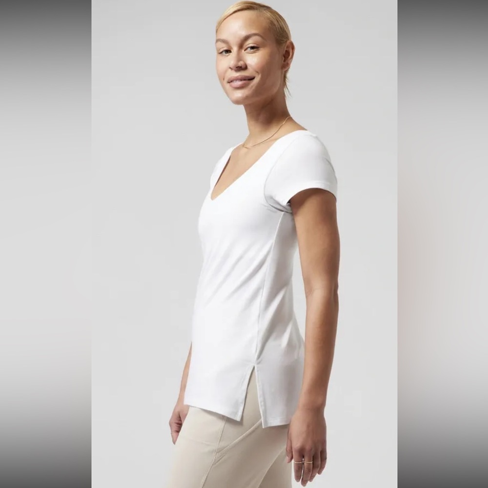 NWT, Athleta Essence Support Top, Sz SP